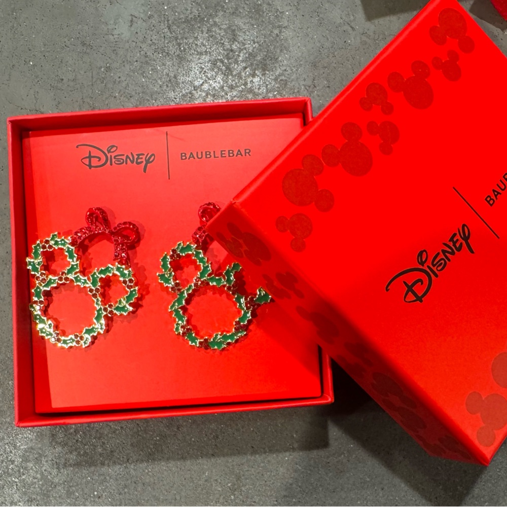 Disney X BaubleBar Collab!Mickey Mouse “wreath” earrings-FUN & FESTVE🎄🎄